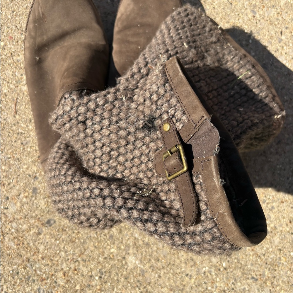UGG Brown Knit Cuff Boots with Buckle